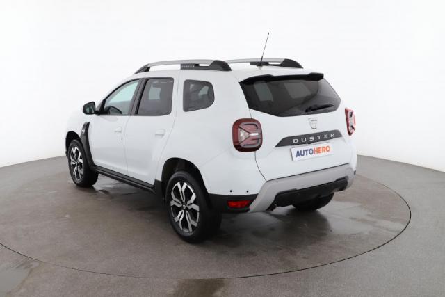 Dacia Duster image 1