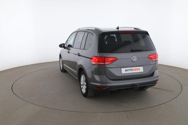 Volkswagen Touran image 9