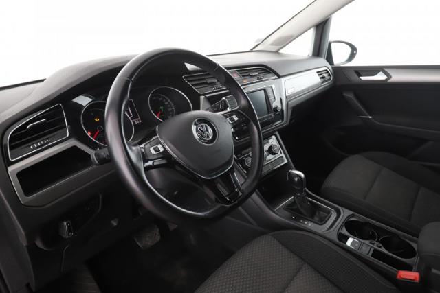 Volkswagen Touran image 4