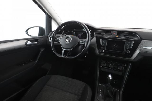 Volkswagen Touran image 2