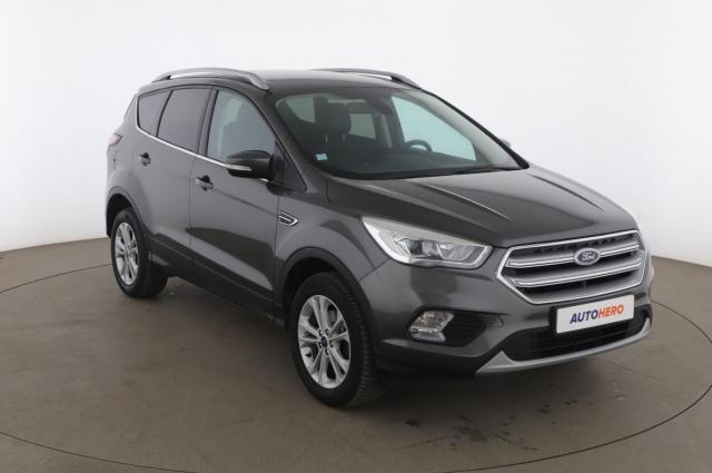 Ford Kuga image 6