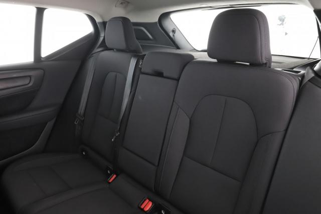 Volvo Xc40 image 7