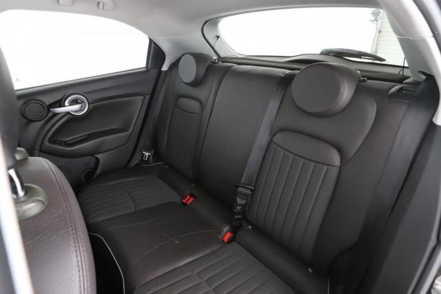 Fiat 500x image 8