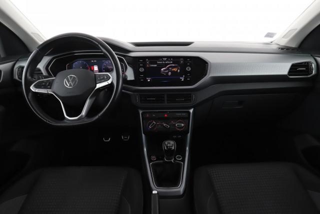 Volkswagen T-Cross image 1