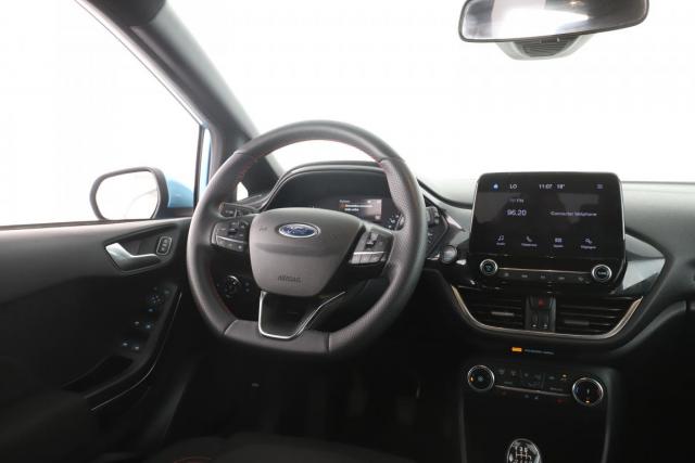 Ford Fiesta image 3