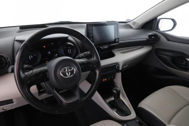 Toyota Yaris image 9