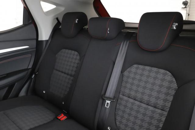 Mg Zs image 6