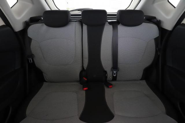 Renault Captur image 1