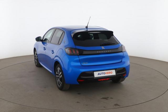 Peugeot 208 image 5
