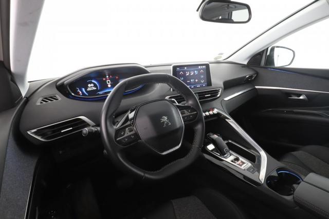 Peugeot 3008 image 2