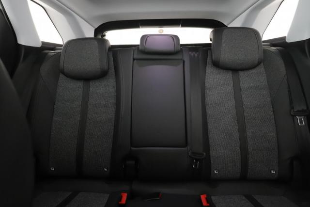 Peugeot 3008 image 9