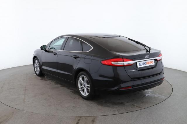Ford Mondeo image 2