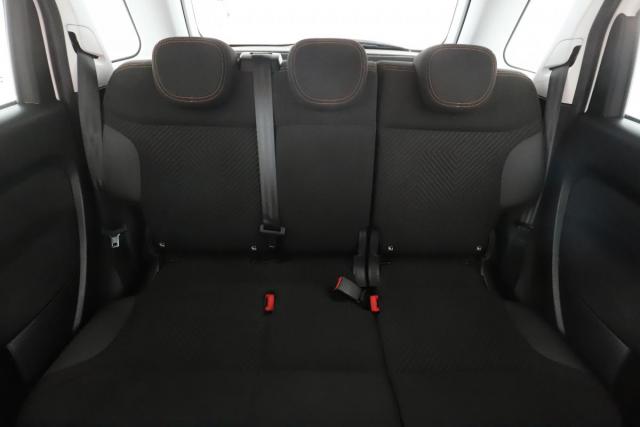 Fiat 500l image 4