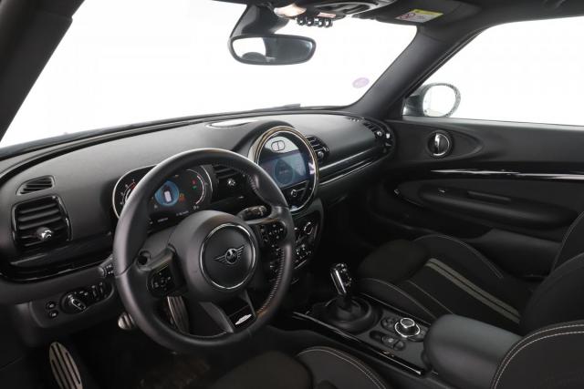 Mini Clubman image 8