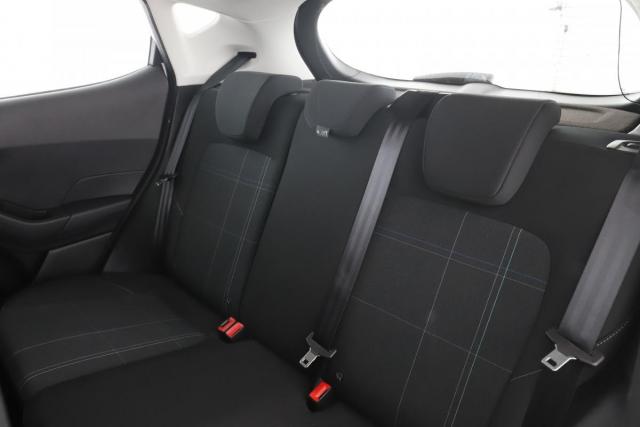 Ford Fiesta image 9