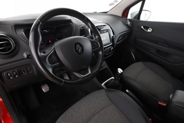 Renault Captur image 1