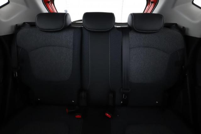 Renault Captur image 6