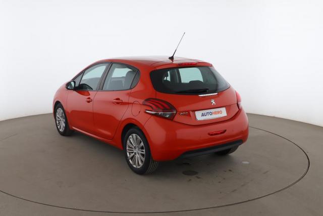 Peugeot 208 image 4