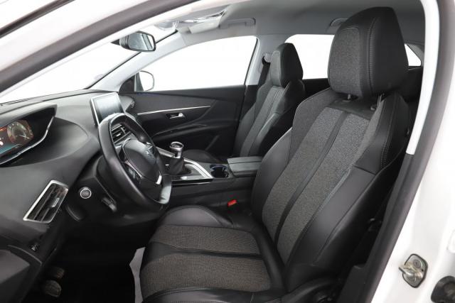 Peugeot 3008 image 9