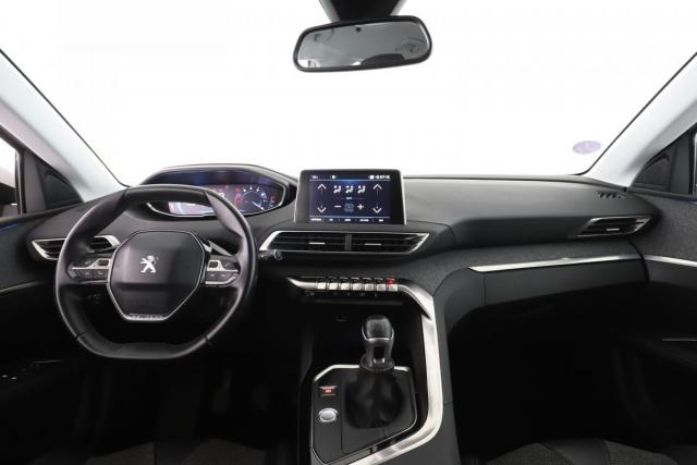 Peugeot 3008 image 8
