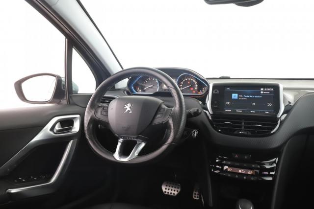 Peugeot 2008 image 1