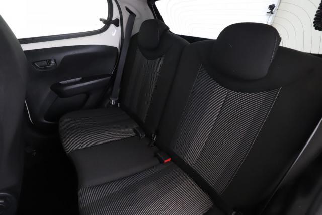 Peugeot 108 image 6