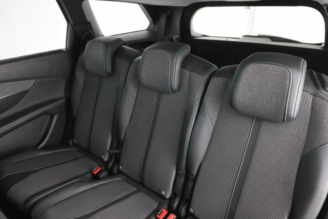 Peugeot 5008 image 4