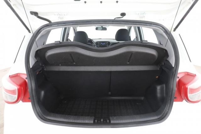 Hyundai I10 image 8