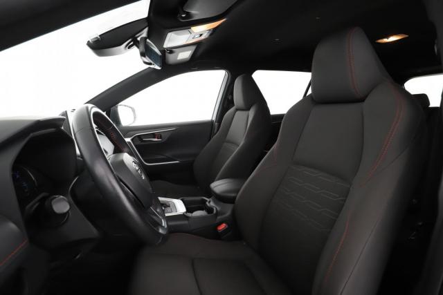 Toyota Rav4 image 8