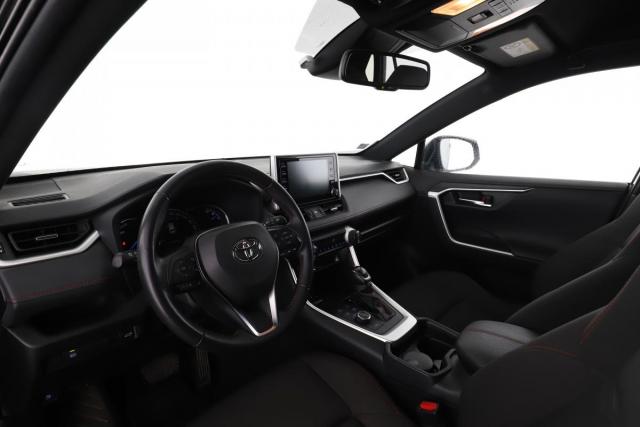 Toyota Rav4 image 9