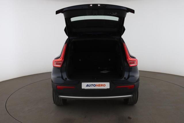 Volvo Xc40 image 3