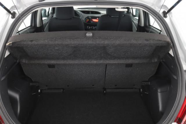 Toyota Yaris image 6