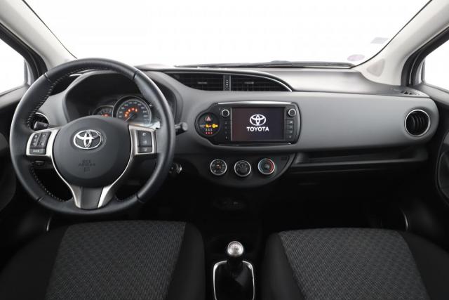 Toyota Yaris image 2