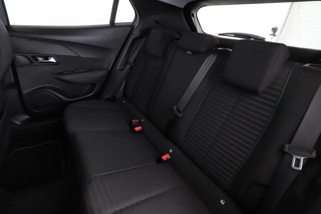 Peugeot 2008 image 7