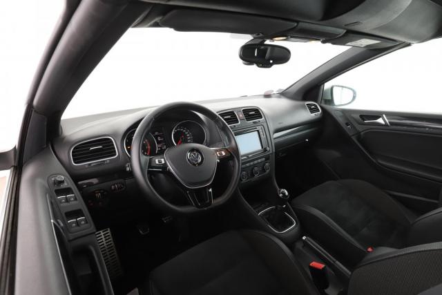 Volkswagen Golf image 4