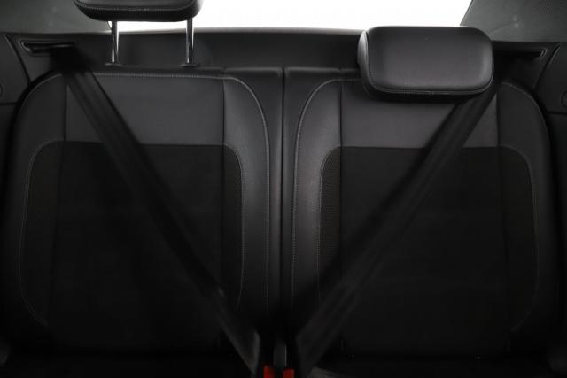 Volkswagen Golf image 5