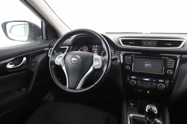 Nissan Qashqai image 1
