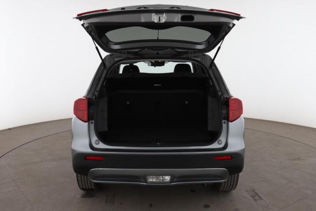 Suzuki Vitara image 4