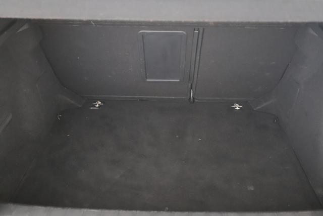 Peugeot 308 image 2