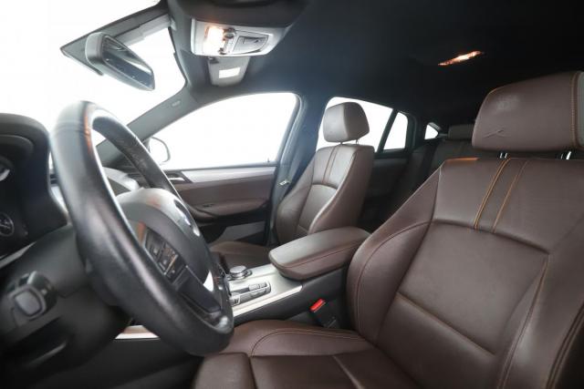Bmw X4 image 1