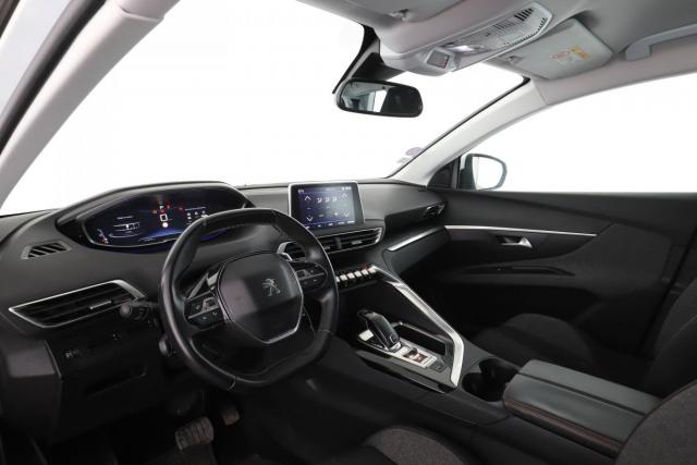 Peugeot 5008 image 9