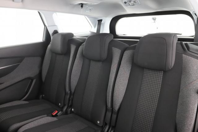 Peugeot 5008 image 7