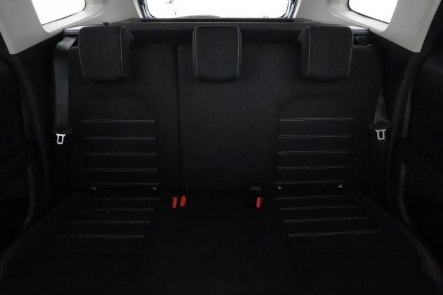 Dacia Duster image 9