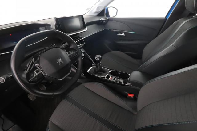 Peugeot 208 image 2