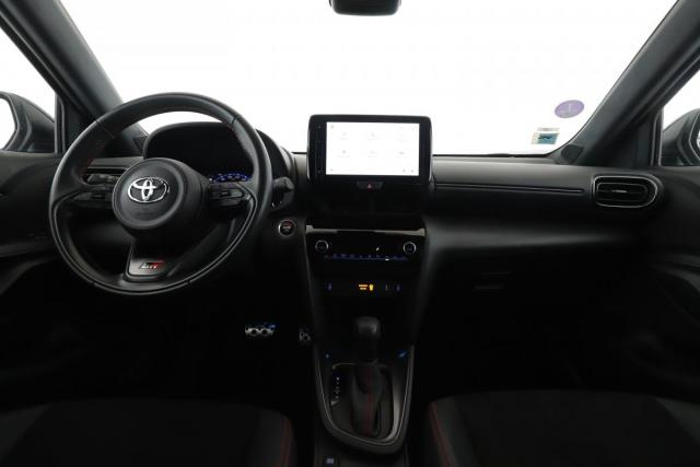 Toyota Yaris Cross image 2