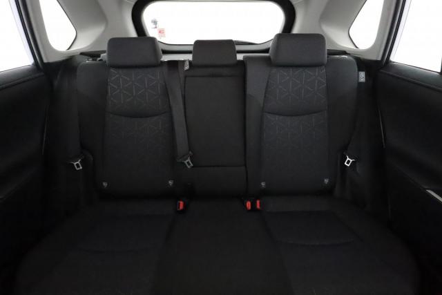 Toyota Rav4 image 2