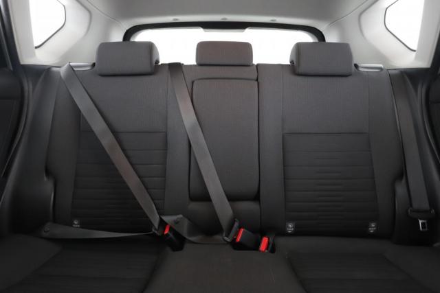 Toyota Auris image 3
