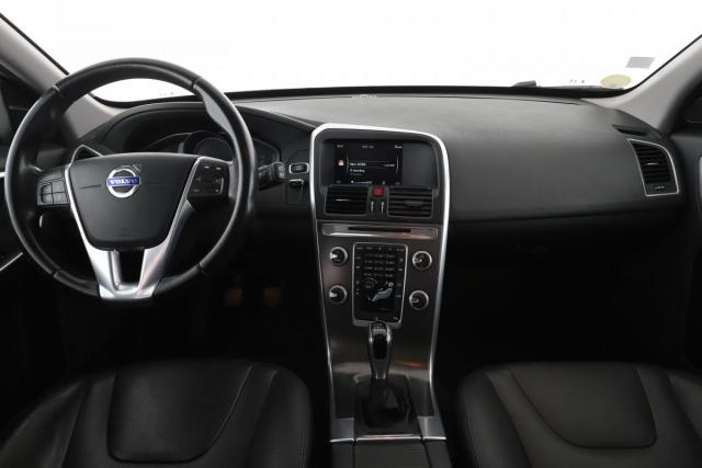 Volvo Xc60 image 9