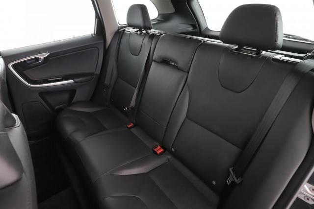 Volvo Xc60 image 1