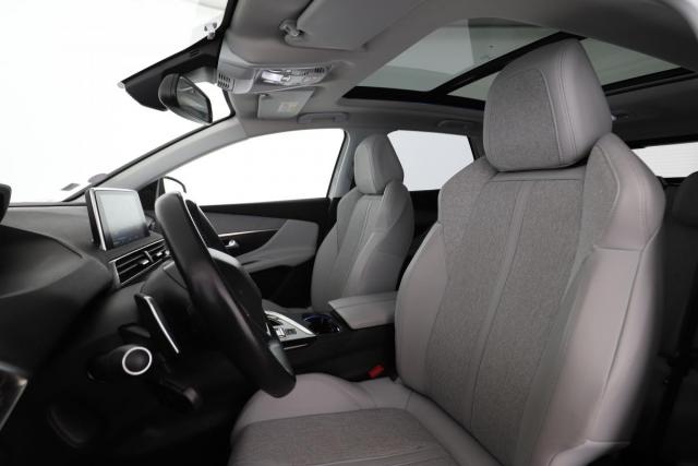 Peugeot 3008 image 6